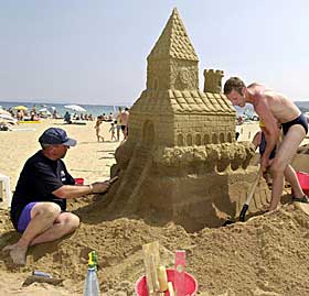 http://gfx.dagbladet.no/dinside/2004/05/27/sand4.jpg