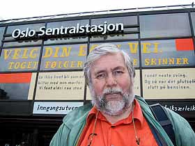 VELG DIN EGEN VEI: Tor �ge Bringsv�rd har skrevet flere tekster om � reise. Han etterlyser flere liknende initiativ og blir gjerne med igjen.