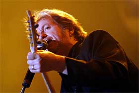  STIL: Jon Anderson og Yes leverte en solid dose progrock med stil.
