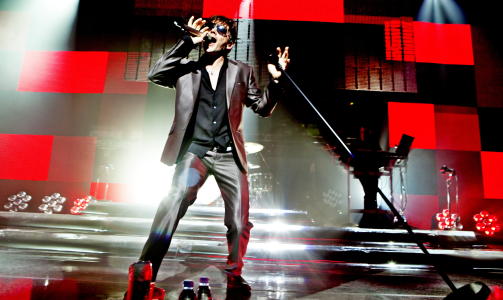 SPILLER FOR HAITI: Artist Morten Harket er en av de mange artistene som opptrer p� st�ttekonserten til inntekt for jordskjelvofrene p� Haiti f�rstkommende s�ndag.

Foto: Krister S�rb� / Dagbladet