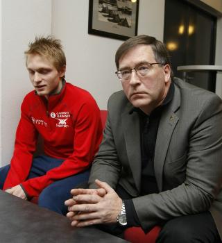 ST�TTESPILLER: Rolf Hauge er privat sponsor for H�vard B�kko. Foto: Erlend Aas / Scanpix