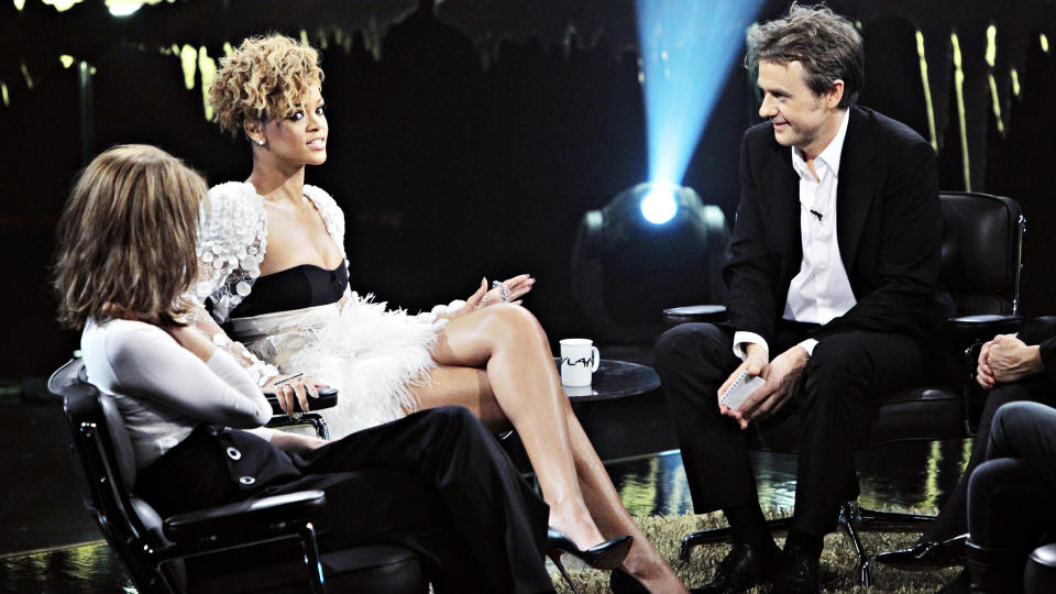 - JEG BLE ET OFFER: Artist Rihanna gjestet Skavlan i kveld, og snakket ut om mishandlingsepisoden med ekskj�resten Chris Brown. Foto: NINA HANSEN/SCANPIX