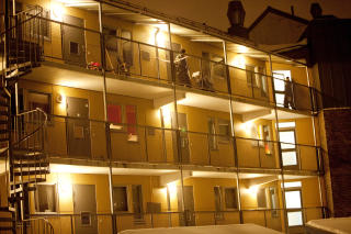  GANGBROER:  Leilighetene i Heimdalsgata 36 har gangveier p� baksiden utenfor hver etasje - med tilgang via vindeltrappen