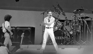 TIDENES COMEBACK: Queen opptr�dte under Live Aid p� Webley i 1985. Det var et av tidenes come back. Uka etter l� flere Queen-plater p� de britiske salgslistene. 
Foto: Keith Hammett