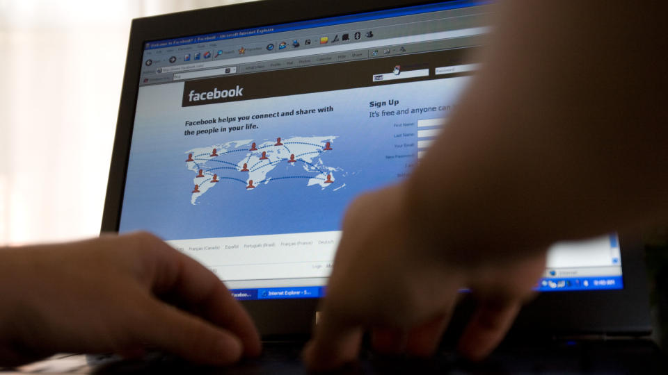 EKSPERIMENT: En gruppe journalister skal drive journalistikk utelukkende basert p� informasjon fra Facebook og Twitter. Men sier et eksperiment som dette egentlig noe om de sosiale medienes rolle i mediebildet?, sp�r DB.nos kommentator. Foto. SCANPIX