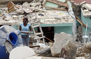 KAN HA DREPT FLERE ENN TSUNAMIEN: Jordskjelvet p� Haiti har gjort enorm skade og behovet for n�dhjelp er enormt. Foto: EPA/TIAGO PETINGA