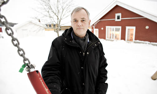 T�FFERE VOLD: Som hovedvernombud og l�rer har �ge D. Abrahamsen sett hvordan l�rere stadig blir utsatt for hardere verbal trakassering og t�ffere vold. Skolen p� bildet har ikke tilknytning til saken. Foto: SVEINUNG U. YSTAD