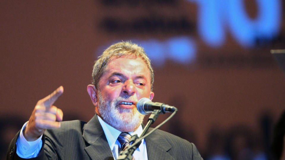 ILLEBEFINNENDE: Brasils president er lagt inn p� sykehus etter et illebefinnende.  Luiz Inacio Lula da Silva har symptomer p� utmattelse.
   AFP PHOTO / Jefferson Bernardes/SCANPIX