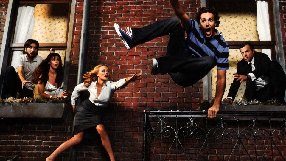 Hum�rfylt action: Datanerden Chuck (Zachary Levi, i svevet), fortsetter sitt strabasi�se liv i andre sesong av den amerikanske tv-serien.