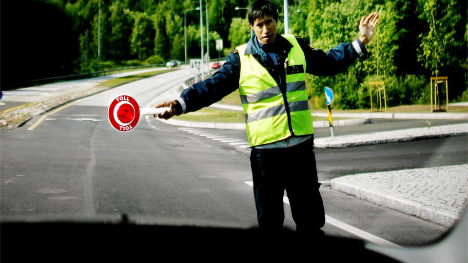 BLE STOPPET: En libanesisk statsborger ble mandag kveld stoppet p� vei ut av Norge med nesten to millioner kroner i kontanter. Illustrasjonsfoto: NINA RUUD