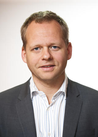 BEGRENSET OPTIMIST: Assisterende generalsekret�r i Kreftforeningen, Ole Alexander Opdalshei, er glad for forskning som tar sikte p� � oppdage kreft tidlig, men mener det vil ta tid f�r denne ferske studien vil ha eventuell effekt i behandlingen av mennesker. Foto: Kreftforeningen