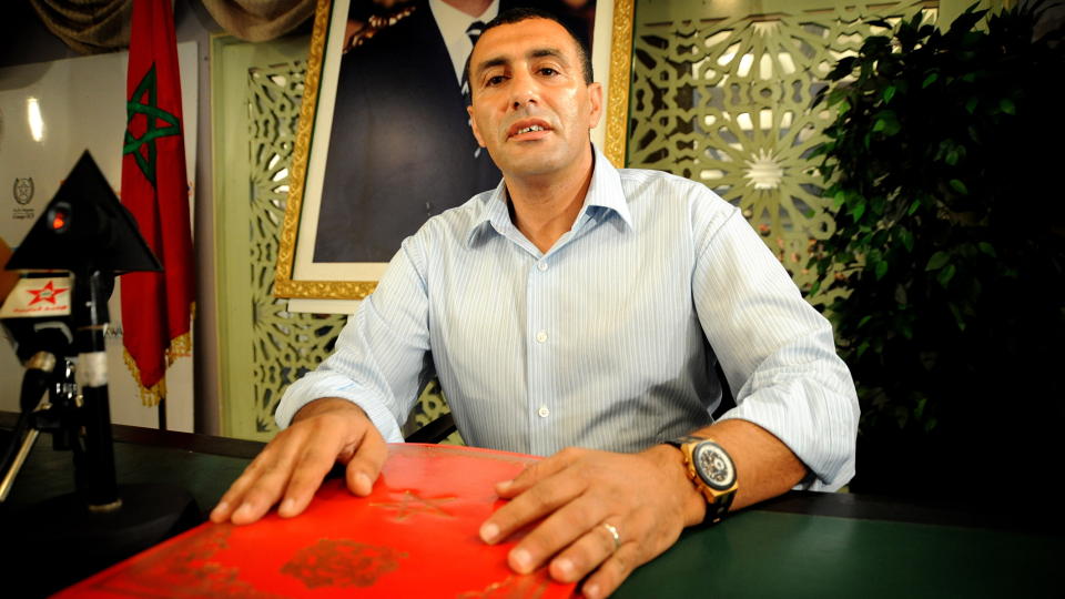 SL�R TILBAKE: Khalid Skah holdt i fjor pressekonferanse i friidrettens hus i Rabat og hevdet at Norge bortf�rte barna med v�penmakt.
Foto:  �istein Norum Monsen / Dagbladet