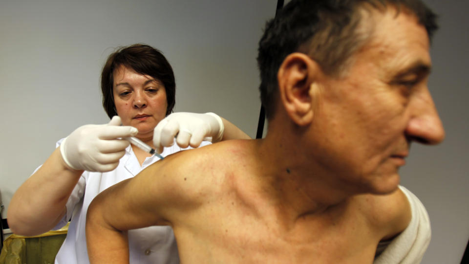 FRYKTEN AVTAR: Frykten for svineinfluensa avtar n� verden over. Foto. REUTERS/SCANPIX