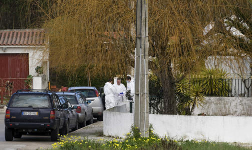 I OBIDOS: Eksplosivene ble funnet i et hus omtrent 100 km fra Lisboa. Foto: REUTERS/Carlos Barroso/Scanpix