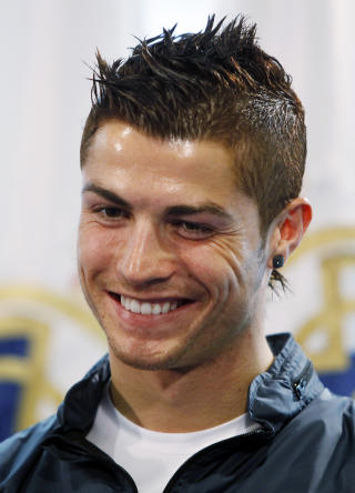 TIL ULLEV�L: Cristiano Ronaldo.Foto: SCANPIX/REUTERS/Susana Vera