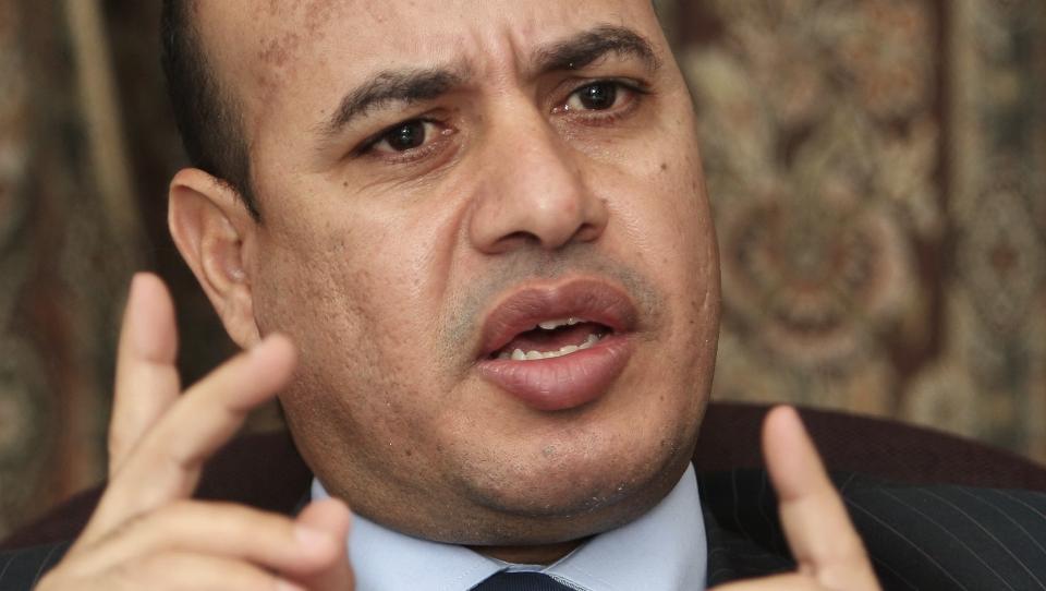 KRITISK: Myndighetene har arrestert en rekke nyvalgte ledere av brorskapet f�r valget p� ny nasjonalforsamling, sier Det muslimske brorskaps advokat, Abdel Moneim Abdel Maksoud. Foto: Reuters