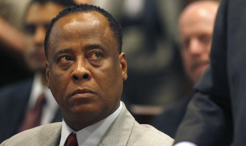 DRAP? Michael Jacksons lege, Conrad Murray, er tiltalt for uaktsomt drap p� Michael Jackson. Foto: REUTERS/Mark Boster/SCANPIX