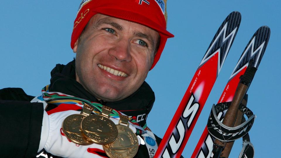 BOR PRIVAT: Ole Einar Bj�rndalen og skiskytterne �nsker ikke � bo i deltakerlandsbyen under OL. De leier i stedet eget hus like ved l�ypene i Whistler.  EPA/JEON HEON-KYUN