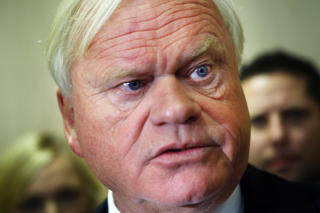 HAR IKKE SVART: John Fredriksen har ikke �nsket � fiske med oppdrettsmotstanderne i Canada. Foto: SCANPIX.