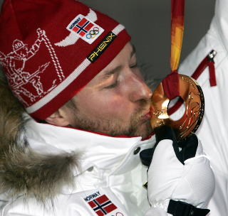 TORINO-GULL: Kjetil Andre Aamodt gikk til topps i Super-G for fire �r siden. Foto: Heiko Junge / SCANPIX