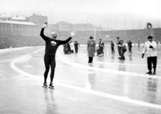 GULL: Hjallis - Hjalmar Andersen p�  Bislett  i 1952. Foto: Dagbladet