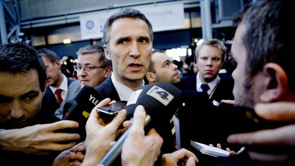 BAN KI-MOONS UTVALGTE: Statsminister Jens Stoltenberg skal v�re en av fire statsoverhoder som er valgt ut til � delta i et FN-panel som skal foresl� hvordan en ny klimaavtale kan skaffe penger til klimatiltak i utviklingsland. Her fra klimakonferansen i K�benhavn. Foto: Torbj�rn G�nning / Dagbladet