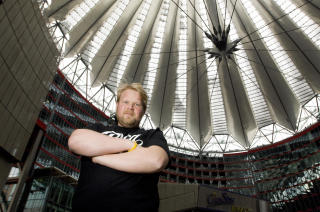 I BERLIN: Anders Baasmo Christiansen er en av ti Shooting stars under filmfestivalen i Berlin. Foto: Gprm K. Gaare