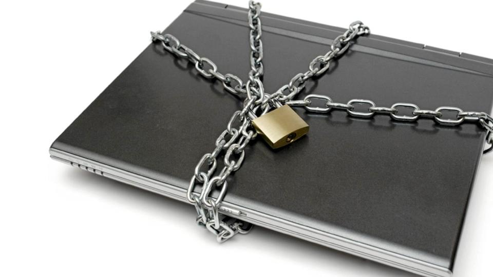 SIKKER PC: Noen f� forholdsregler er alt som skal til for at du kan v�re rimelig sikker p� � ha en trygg PC. Foto: iStockphoto/Marc Dietrich