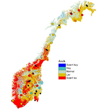 VANNSTANDEN LANGS KYSTEN: Dette kartet viser den kritisk lave vannstanden langs kysten. De r�de omr�dene viser en sv�rt lav vannstand. Kilde: Norges vassdrags- og energidirektorat