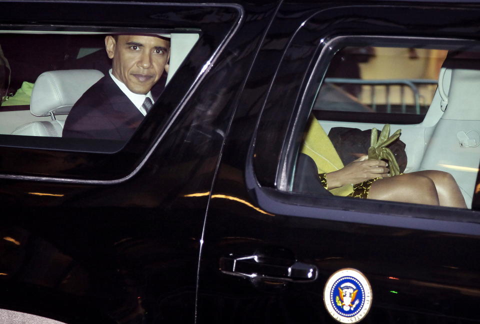 VINNERBILDET: USAs president Barack Obama med kona Michelle Obama i bilen p� vei fra prisutdelingen. i R�dhuset - og er k�ret til ��rets bilde�. 
Foto:  Hans Arne Vedlog / Dagbladet