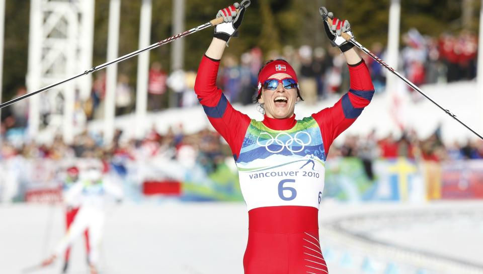 OL-DRONNING: Marit Bj�rgen gjorde som hun ville p� dagens skiathlom, og kunne paradere inn til sitt andre OL-gull denne uka.Foto: Heiko Junge / Scanpix