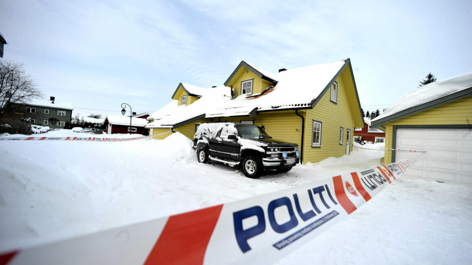 NABODRAP: Stig Andr� Skram (36) ble drept i sin egen bolig i Mysen i natt. En 34-�r gammel nabo er p�grepet og siktet. - Han erkjenner de faktiske forhold, sier forsvarer John Christian Elden til Dagbladet. Foto: John Terje Pedersen