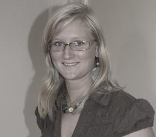VAFFELGR�NDER Stina �sland gir ekteparet ett �rs forbruk av vaffelr�re. Foto: PRIVAT