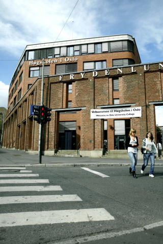 H�GSKOLEN I OSLO: Av de rundt 12.500 studentene ved HiO, har 18 prosent minoritetsbakgrunn. 10-15 prosent har muslimsk bakgrunn.
Foto:  Steinar Buholm/Dagbladet.