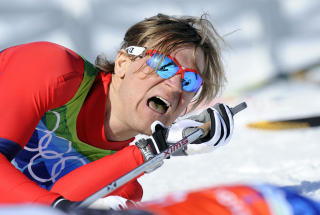 D�DSLITEN: P�lsa Pettersen gispet etter luft da han hadde sendt Northug ut p� siste etappe, men mot slutten av Petters sisterunde var han p� beina - og rabiat.Foto: SCANPIX/AFP PHOTO/FRANCK FIFE