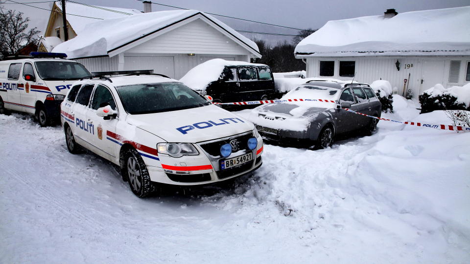 TO DRAP DENNE UKA: Hittil i �r har det skjedde sju drap i Norge. To av dem skjedde denne uka. Her fra drapet i Asker, der Marit Andreassen (20) ble drept av eks-samboeren. Foto: Jacques Hvistendahl / Dagbladet