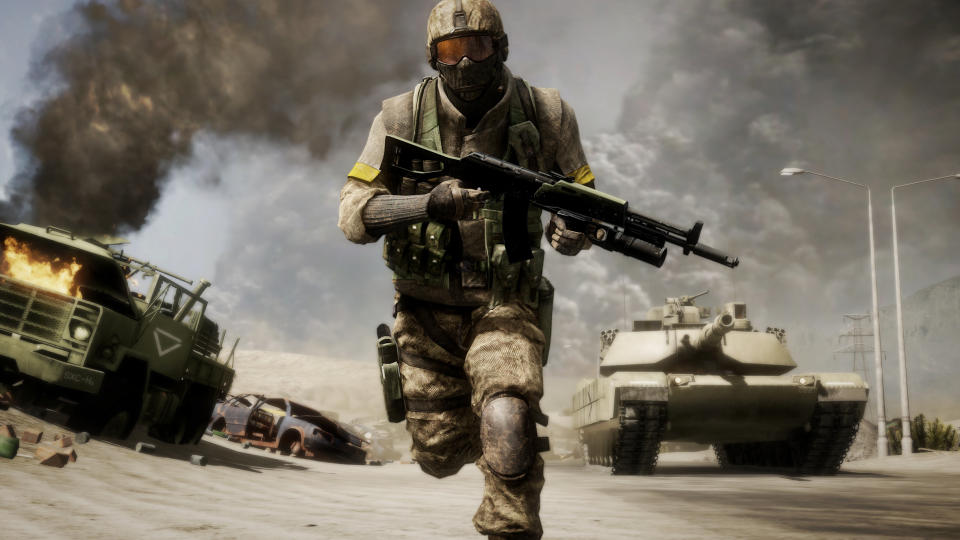 - VIL SL� FOLK I BAKKEN: �Battlefield 3� har v�rt under utvikling i tre �r allerede, og de som har sett spillet skryter. Enn� er ikke spillet offisielt annonsert, og dermed er det ingen bilder tilgjengelig fra det - s� her er et bilde fra neste ukes �Battlefield: Bad Company 2� i stedet. Foto: DICE/EA