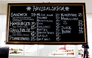 MATEN: Ikke s� aller v�rst, hverken maten eller prisene. Litt d�rlig markedsf�ring av de f� lokalmattilbudene som finnes.