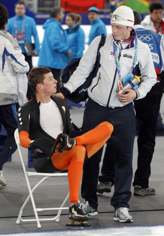 IKKE P� PALLEN: Verden Sven Kramer eller H�vard B�kko kom seg p� pallen i g�r. Foto: LISE �SERUD/SCANPIX
