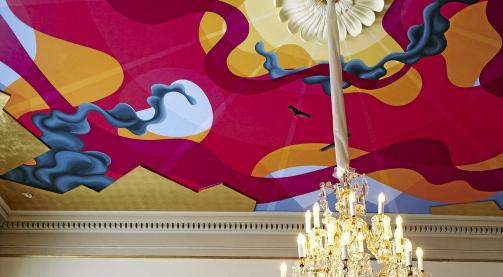 FARGERIKT: Litt annerledes Fuglerom enn p� Det norske slott. Foto: Stella