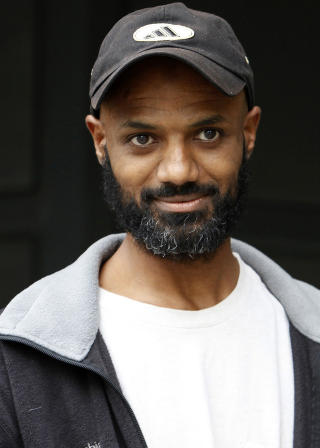 SJU �R I FENGSEL: Tidligere Guantanamo-fange Binyam Mohamed er n� fri i London, men ble torturert og holdt i fengsel i sju �r av amerikanske styrker. Foto: Stefan Wermuth/REUTERS
