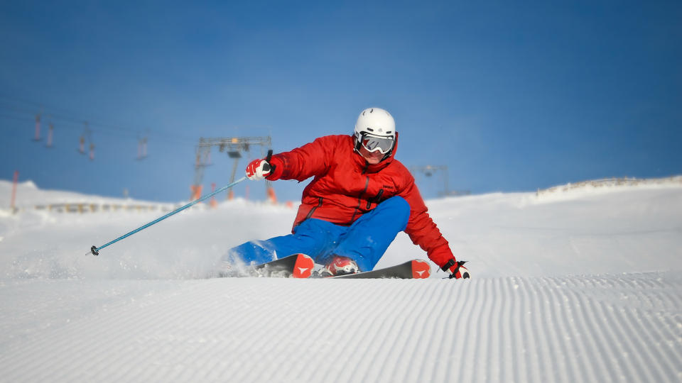 CARVING: Jomfrul�yper venter, nypreparerte og uber�rte om du er tidlig oppe som p� dette bildet fra Trysilfjellet.
Foto:  Ola Matsson, Trysil.