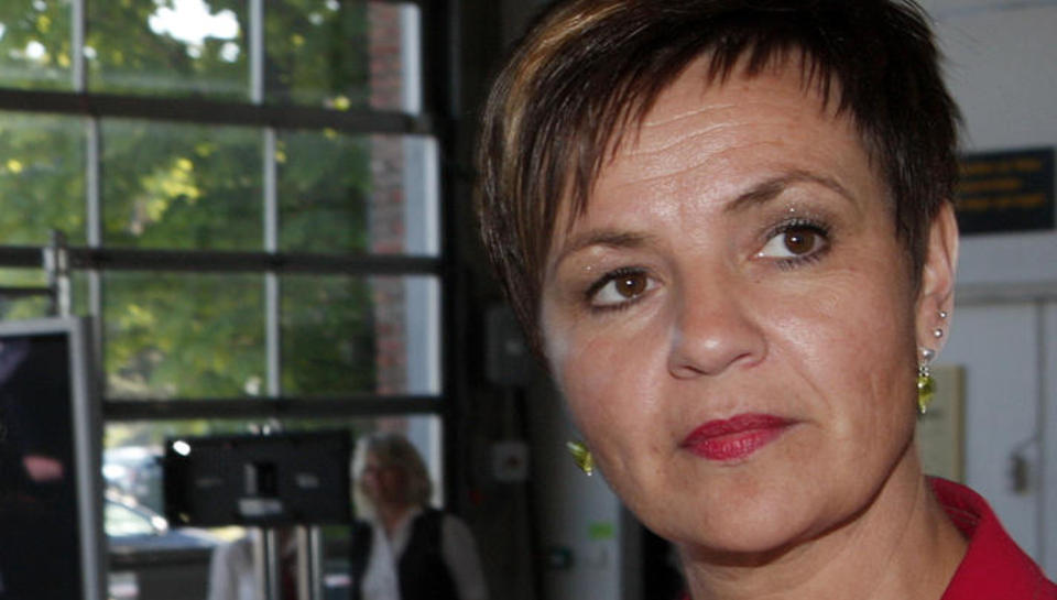 MER BIO-BR�K: Sps stortingsrepresentant Anne Tingelstad W�ien ser gjerne at det blir en omkamp om biodieselavgiften n� n�r Finansdepartementet tror de ikke f�r gjennomslag for avgiftene p� gass i EU-systemet. Foto: Knut Falch / SCANPIX