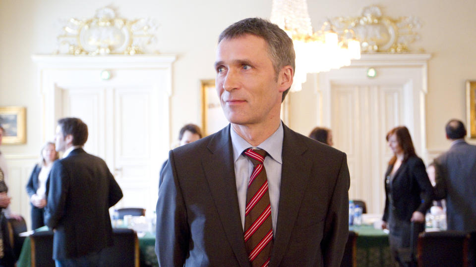 BESKYTTES AV ELITEN: Forfatterne av den nye boka om Steinerskolen mener skolen beskyttes av den norske politiske, kulturelle og rojale eliten. Jens Stoltenberg har g�tt p� skolen. Foto: H�kon Mosvold Larsen / Scanpix