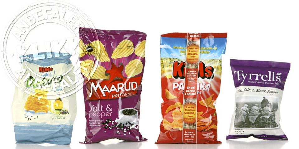 12 PRODUKTER: Vi har testet 12 chips med smak av salt & pepper - og paprika. Foto: Petter Berg/HM Foto