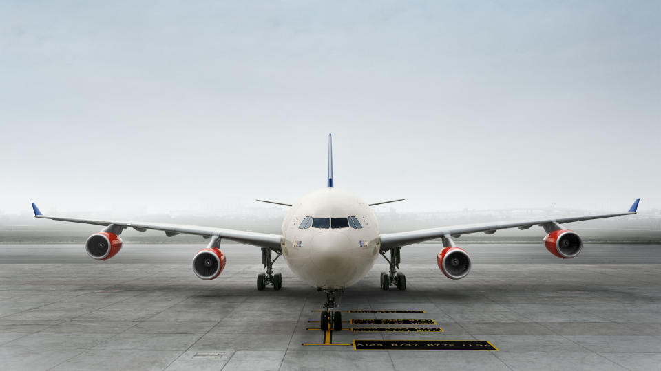 EPOKE ER OVER: Fra 1. april er det ingen sp�k � v�re �konomipassasjer med tunge kofferter n�r du skal reise med SAS til USA. Da koster koffert nummer to 400 kroner � ta med seg - hver vei. Foto: SAS