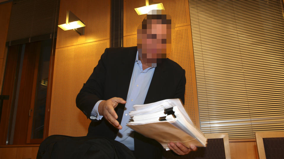 ANKER: Den tiltalte investoren har innr�mmet at han skrev brev til et av de p�st�tte ofrene der voldtekt blir nevnt, men nekter for at det l� reelle seksuelle overgrep bak. Foto: Scanpix
