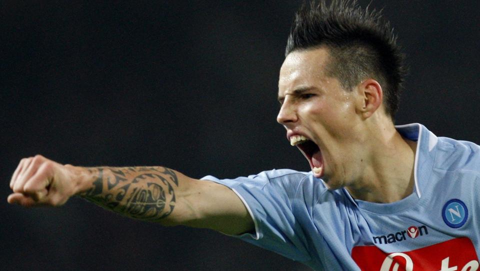 J�LETE? Marek Hamsik feirer scoring mot Juventus for Napoli i oktober. Drillo synes Hamsik er litt �j�lete i stilen�.  Foto: Giampiero Sposito, Reuters/Scanpix