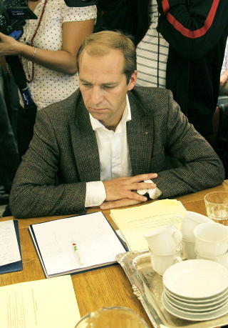 MAGEPLASK: Knut Even Lindsj�rn (SV) er ogs� oppgitt.

Foto: Jacques Hvistendahl / Dagbladet