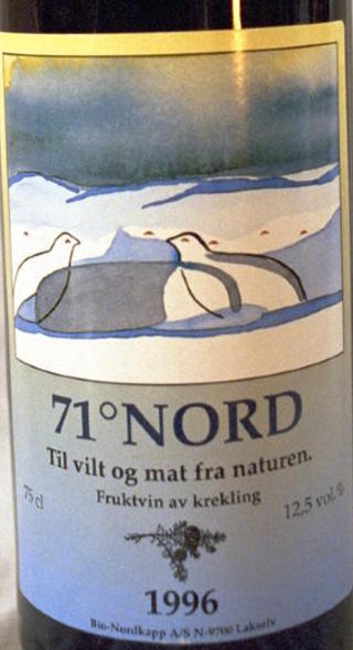 KREKLING: Norsk fruktvin laget av Krekling. Foto: Bj�rn Lyng